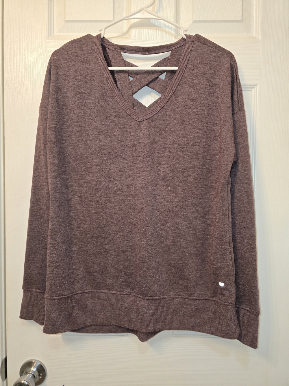 Marika Women's V-Neck Crisscross Sweater - Mauve